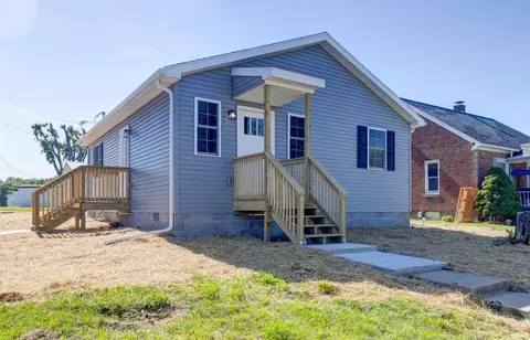 331 S Franklin St, Oakland City, IN 47660