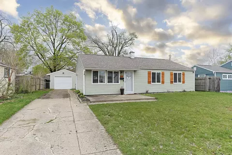 627 Manchester Dr, South Bend, IN 46615
