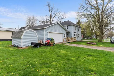 Exterior - 301 E Lincoln St, Ashley, IN 46705 photo 5 of 7