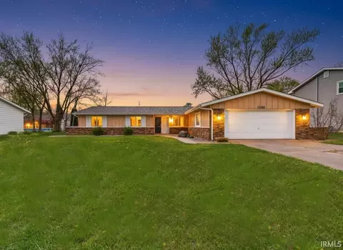 1103 Candlewood Way, Fort Wayne, IN 46845