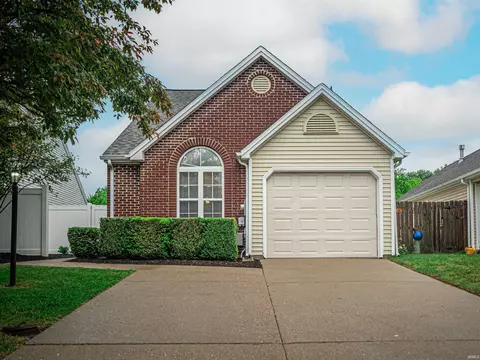 3716 Park Ridge Dr, Evansville, IN 47715