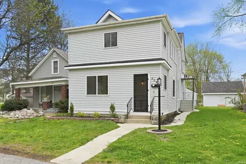 229 Center St, Fort Wayne, IN 46808
