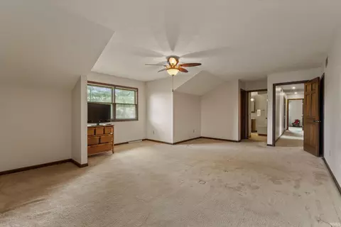 Bedroom - 15810 Walnut Pointe Pointe, Granger, IN 46530 photo 2 of 8