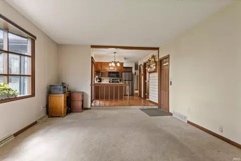 Living - 15810 Walnut Pointe Pointe, Granger, IN 46530 photo 4 of 4