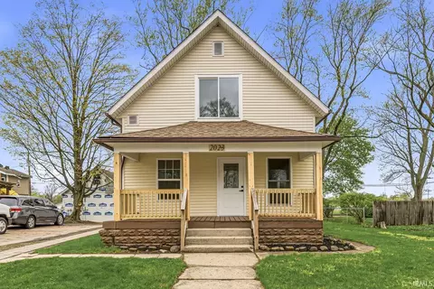 2023 Prairie St, Elkhart, IN 46516
