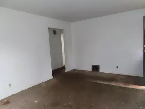 1321 Eclipse Pl, South Bend, IN 46628 photo 4