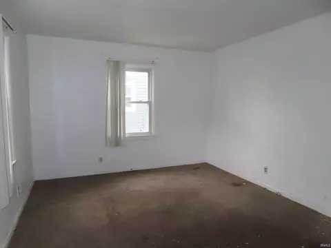 1321 Eclipse Pl, South Bend, IN 46628 photo 3