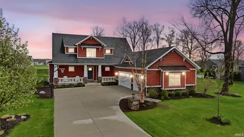 5587 Deer Hollow Rd, Auburn, IN 46706