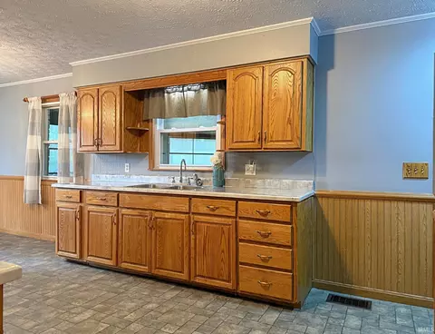 Kitchen - 626 Elnora St, Odon, IN 47562 photo 2 of 4