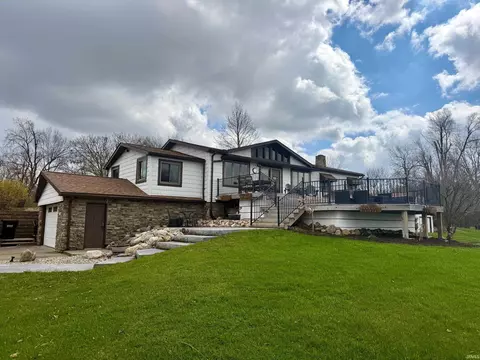 255 Lane 220 Lake Gage, Angola, IN 46703