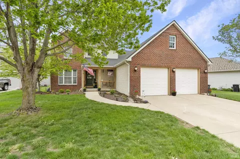 3322 S Crosspoint Ct, Lafayette, IN 47909