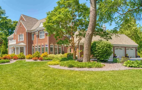 5800 Temper Trail Ct, Evansville, IN 47720