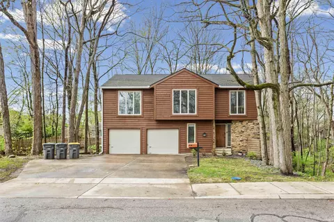 121 E Navajo St, West Lafayette, IN 47906