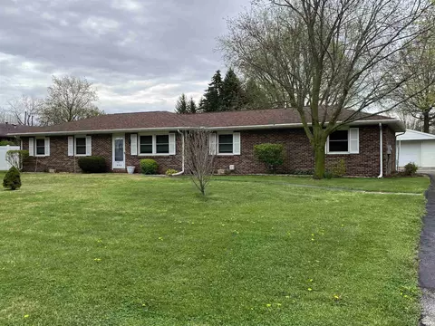 246 N Beechwood St, Warsaw, IN 46582