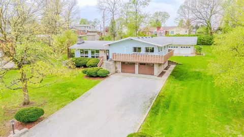 3945 N Woodbine Dr, Marion, IN 46952