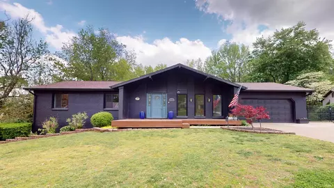 6799 Cedar Ln, Newburgh, IN 47630