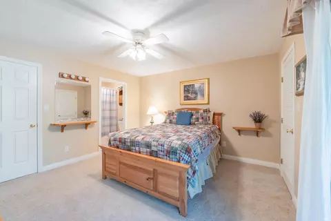 Bedroom - 1847 Eagle Bay Dr, Bloomington, IN 47401 photo 2 of 5