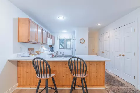 Kitchen - 1847 Eagle Bay Dr, Bloomington, IN 47401 photo 1 of 5