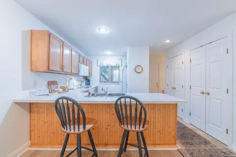 Kitchen - 1847 Eagle Bay Dr, Bloomington, IN 47401 photo 1 of 5