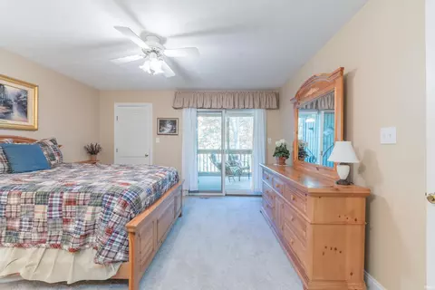 Bedroom - 1847 Eagle Bay Dr, Bloomington, IN 47401 photo 3 of 5