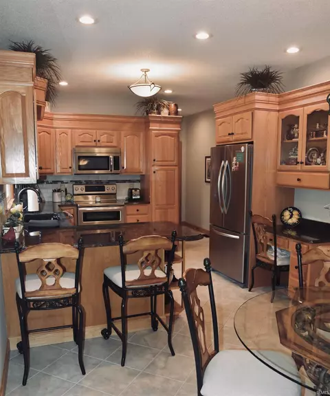 Kitchen - 1332 Cobblestone Rd, Jasper, IN 47546 photo 2 of 4