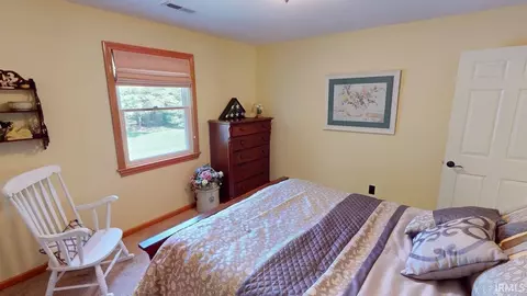 Bedroom - 1332 Cobblestone Rd, Jasper, IN 47546 photo 5 of 9