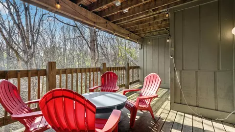 9006 Pointe Ridge Ln #4, Bloomington, IN 47401