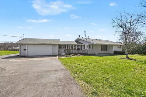 53582 State Road 13, Middlebury, IN 46540