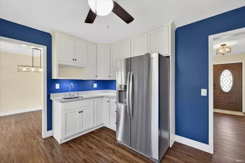 Kitchen - 2302 E Arden Dr, Bloomington, IN 47401 photo 3 of 4