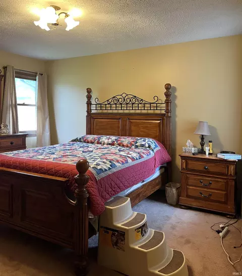 Bedroom - 1430 Hancock Ave, Mitchell, IN 47446 photo 4 of 7