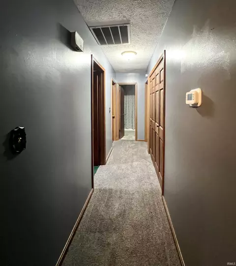Entry Way - 1430 Hancock Ave, Mitchell, IN 47446 photo 2 of 3