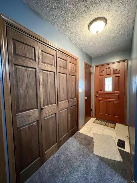 Entry Way - 1430 Hancock Ave, Mitchell, IN 47446 photo 3 of 3