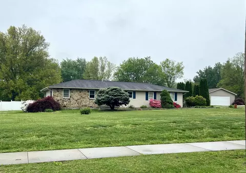 Exterior - 1430 Hancock Ave, Mitchell, IN 47446 photo 3 of 4