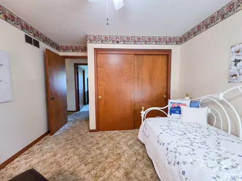 Bedroom - 1209 E 13th St, Fowler, IN 47944 photo 4 of 5