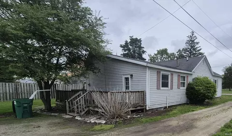 240 S Washington St, Pennville, IN 47369