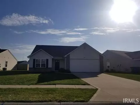 2016 Morgan Creek Dr, Fort Wayne, IN 46808