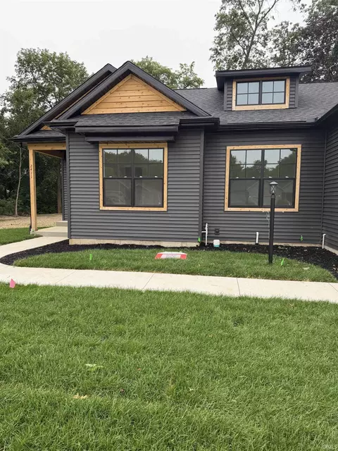 2411 Wildflower Cv, Mishawaka, IN 46545
