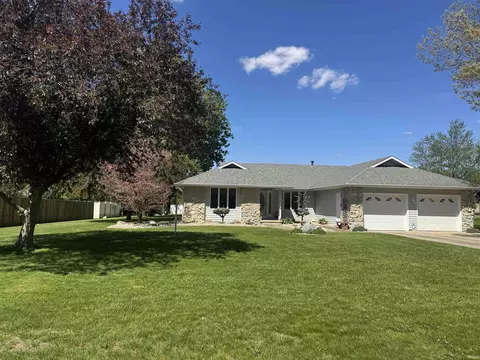 6118 Cloverdale Dr, Greentown, IN 46936