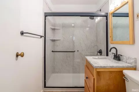 Bath - 1017 S Mitchell St, Bloomington, IN 47401 photo 3 of 3