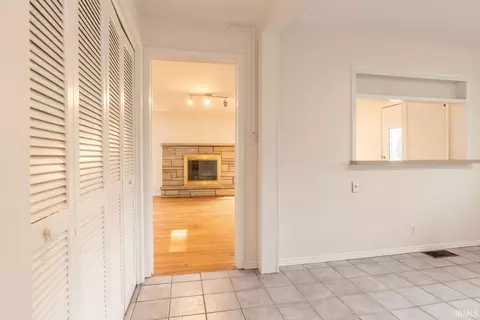 Entry Way - 1017 S Mitchell St, Bloomington, IN 47401 photo 3 of 4