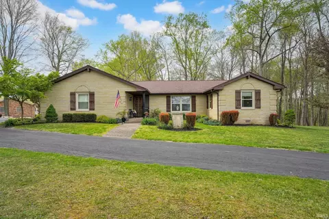 505 Shandell Dr, Bedford, IN 47421