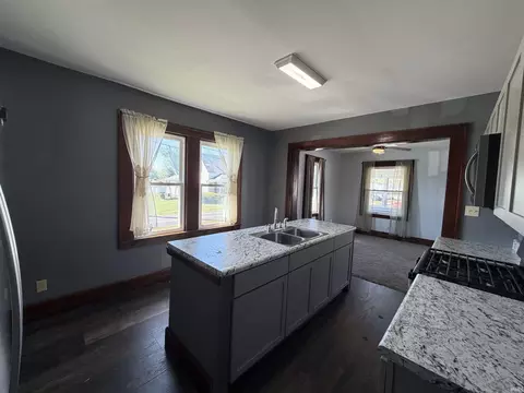 Kitchen - 8006 E Main St, Dugger, IN 47848 photo 4 of 6