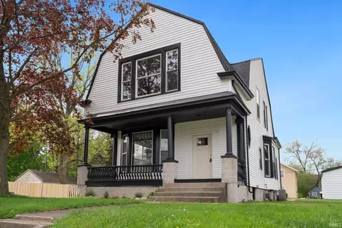 3632 S Harrison St, Fort Wayne, IN 46807