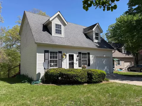 Exterior - 154 J Hunter Dr, Bedford, IN 47421 photo 3 of 9