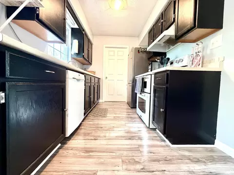 Kitchen - 154 J Hunter Dr, Bedford, IN 47421 photo 1 of 5