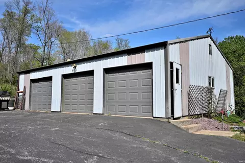 Exterior - 912 E 420 N, Jasper, IN 47546 photo 4 of 4