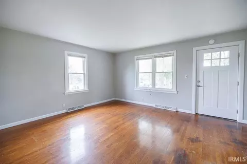 Living - 1176 W Popcorn Rd, Bloomington, IN 47403 photo 1 of 3