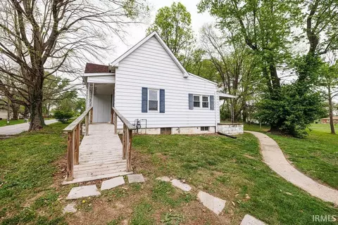 Exterior - 1176 W Popcorn Rd, Bloomington, IN 47403 photo 2 of 9