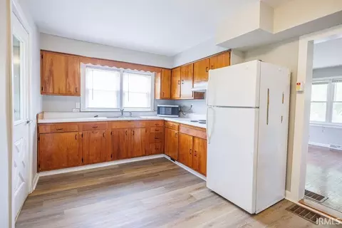 Kitchen - 1176 W Popcorn Rd, Bloomington, IN 47403 photo 1 of 1