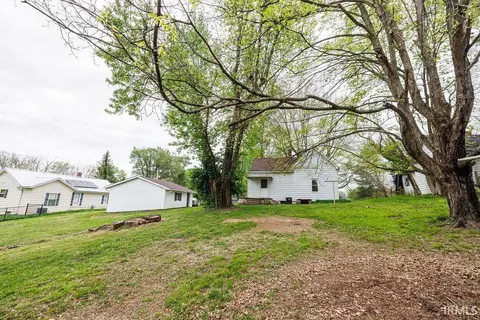 Exterior - 1176 W Popcorn Rd, Bloomington, IN 47403 photo 6 of 9